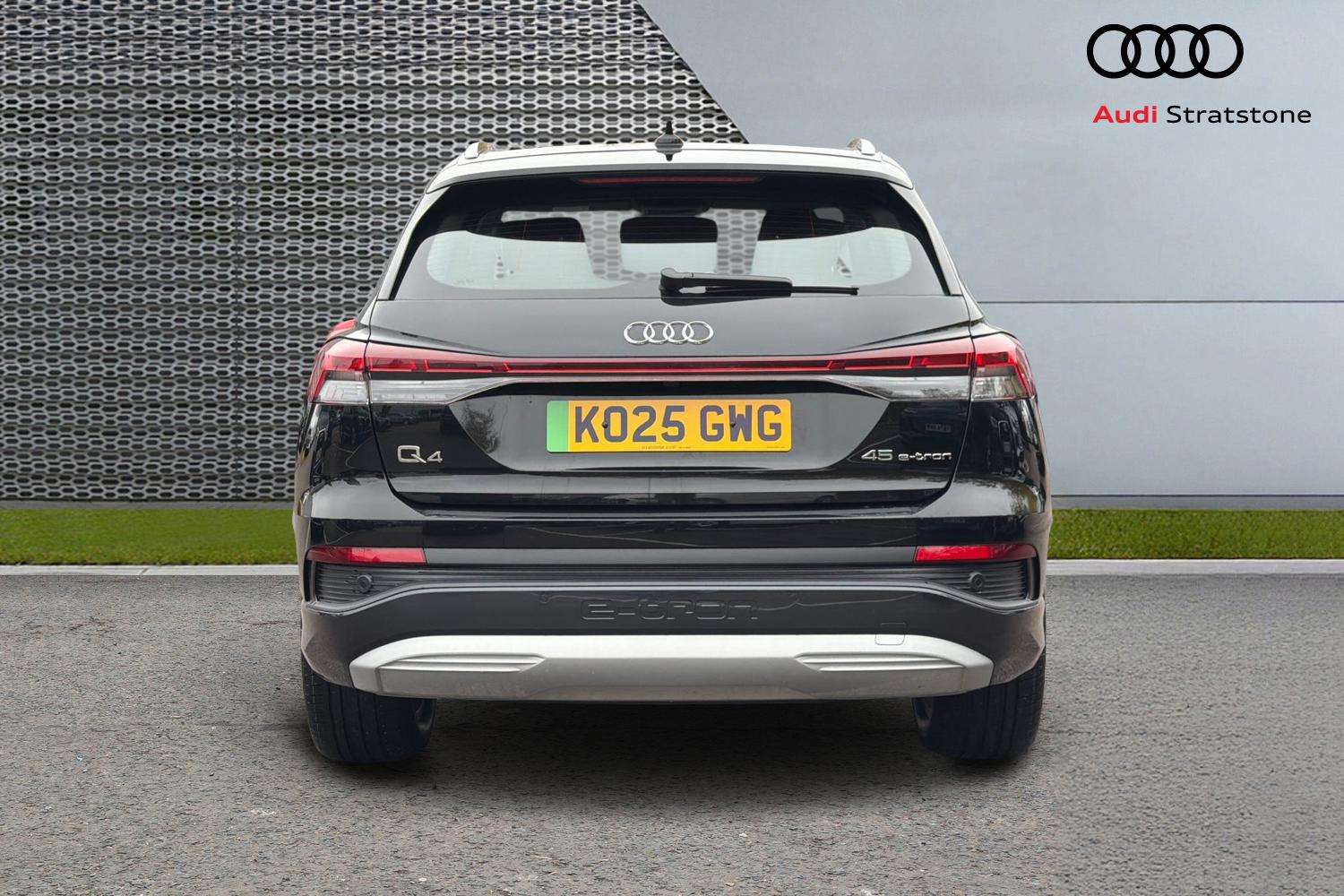 Used Audi Q4 e-tron 2025 for sale - 76272170: Photo 7