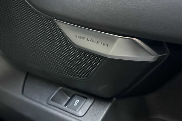 Used Audi e-tron GT 2024 for sale - 74716281: Photo 32