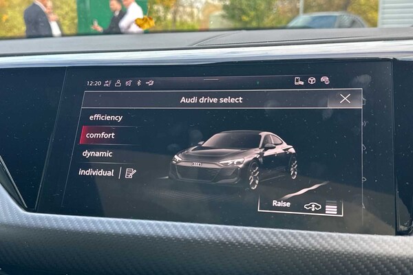 Used Audi e-tron GT 2024 for sale - 74716281: Photo 34