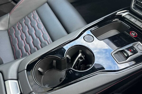 Used Audi e-tron GT 2024 for sale - 74716281: Photo 35