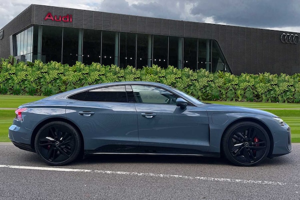 Used Audi e-tron GT 2024 for sale - 74716281: Photo 4