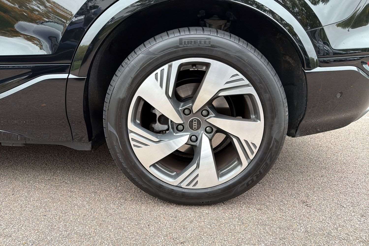 Used Audi Q6 e-tron 2025 for sale - 76310690: Photo 10