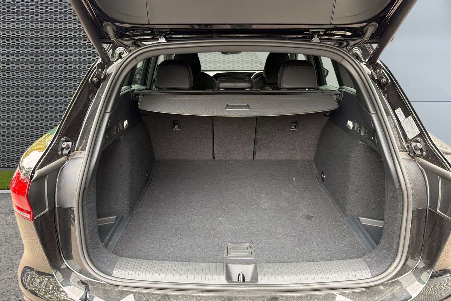 Used Audi Q6 e-tron 2025 for sale - 76310690: Photo 13