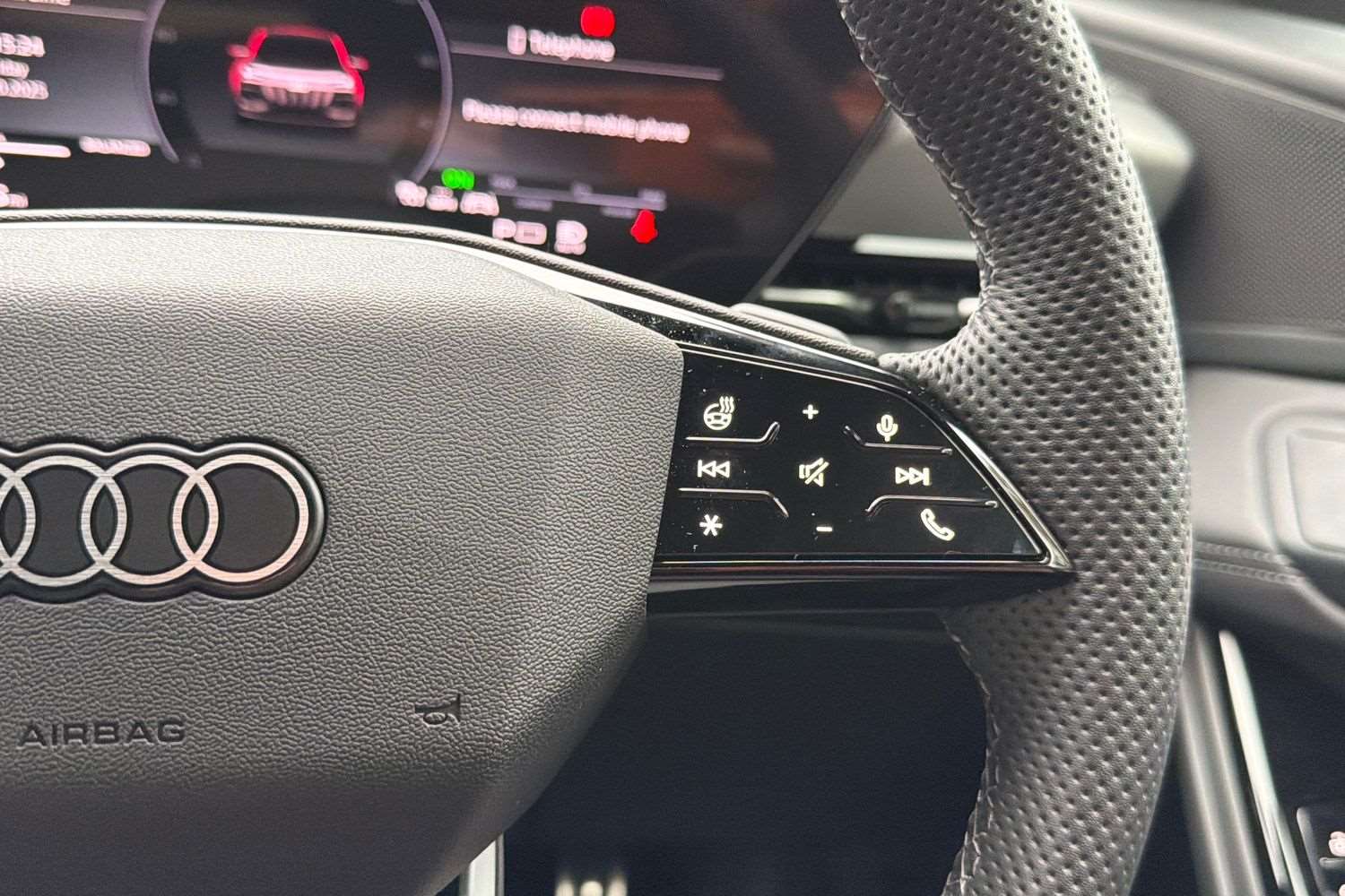 Used Audi Q6 e-tron 2025 for sale - 76310690: Photo 17