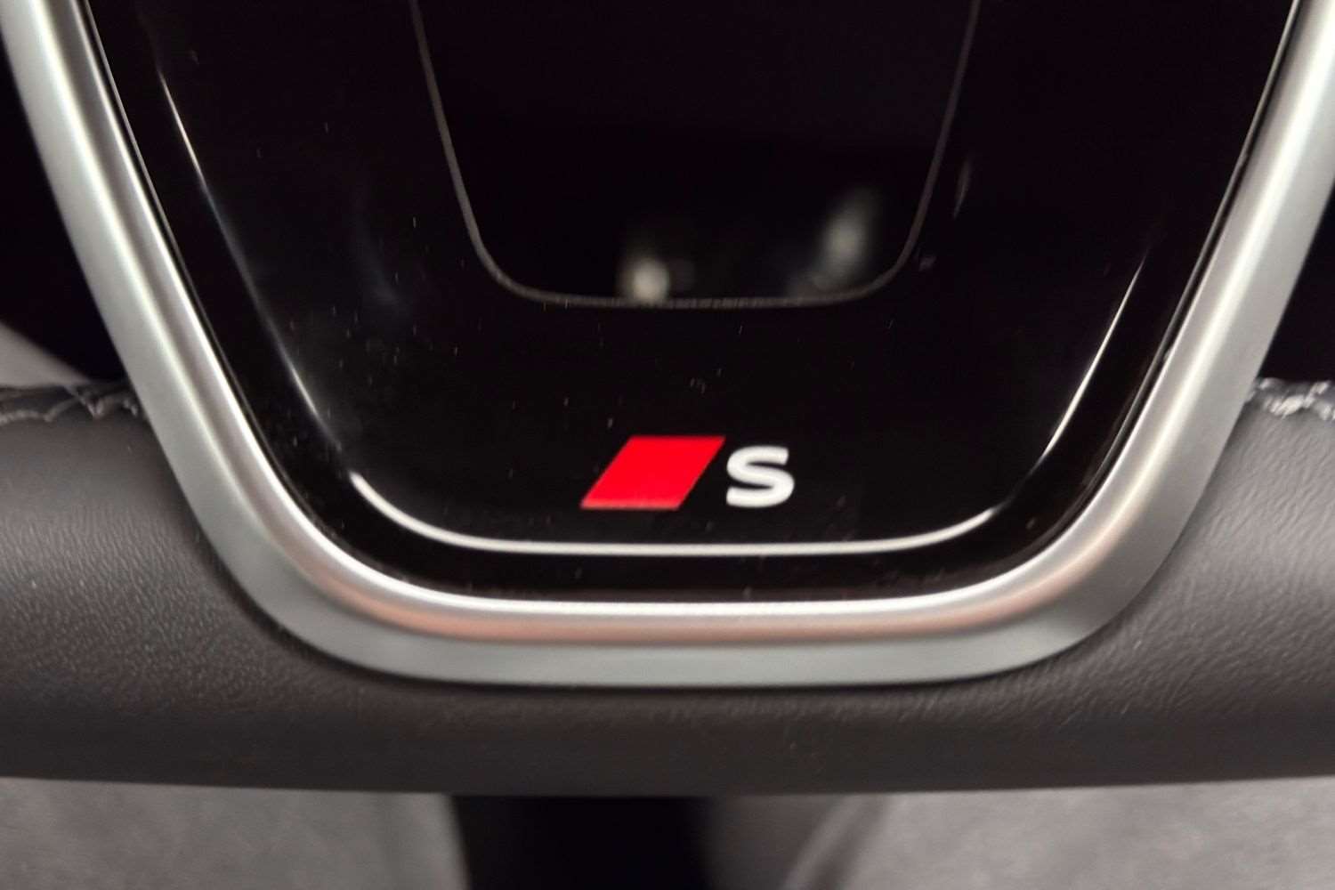 Used Audi Q6 e-tron 2025 for sale - 76310690: Photo 32