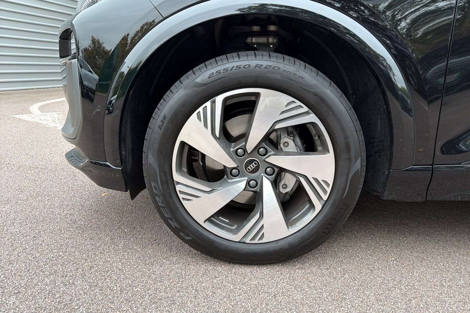 Used Audi Q6 e-tron 2025 for sale - 76310690: Photo 9
