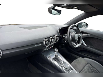 Used Audi TT 2023 for sale - 76262494: Photo 2