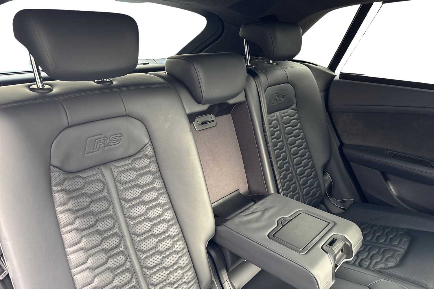 Used Audi RS Q8 2021 for sale - 76170088: Photo 10