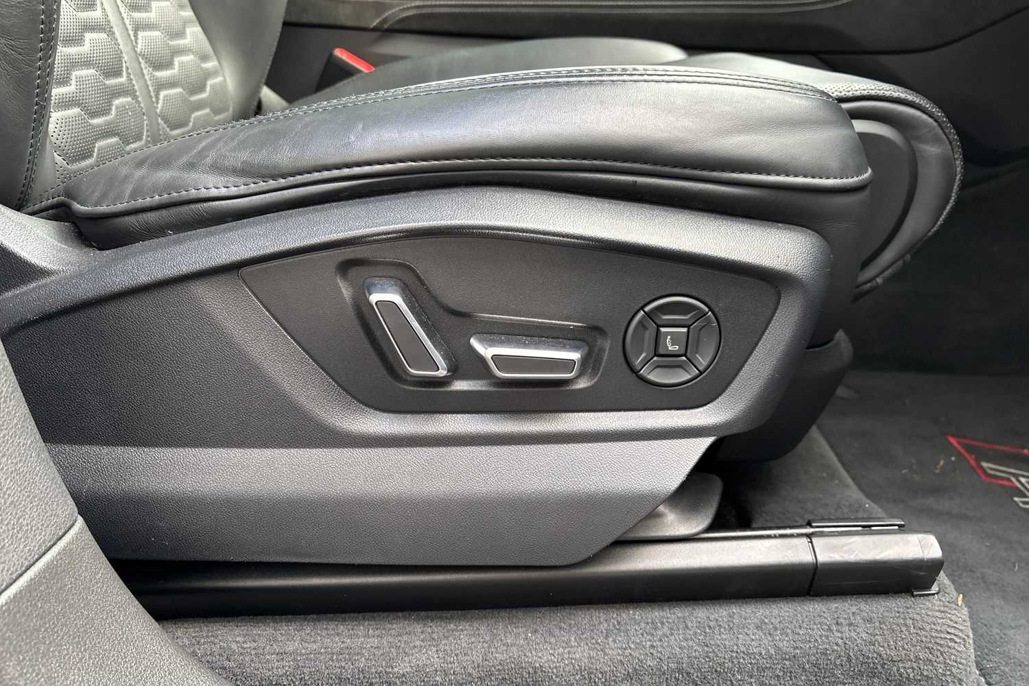 Used Audi RS Q8 2021 for sale - 76170088: Photo 22