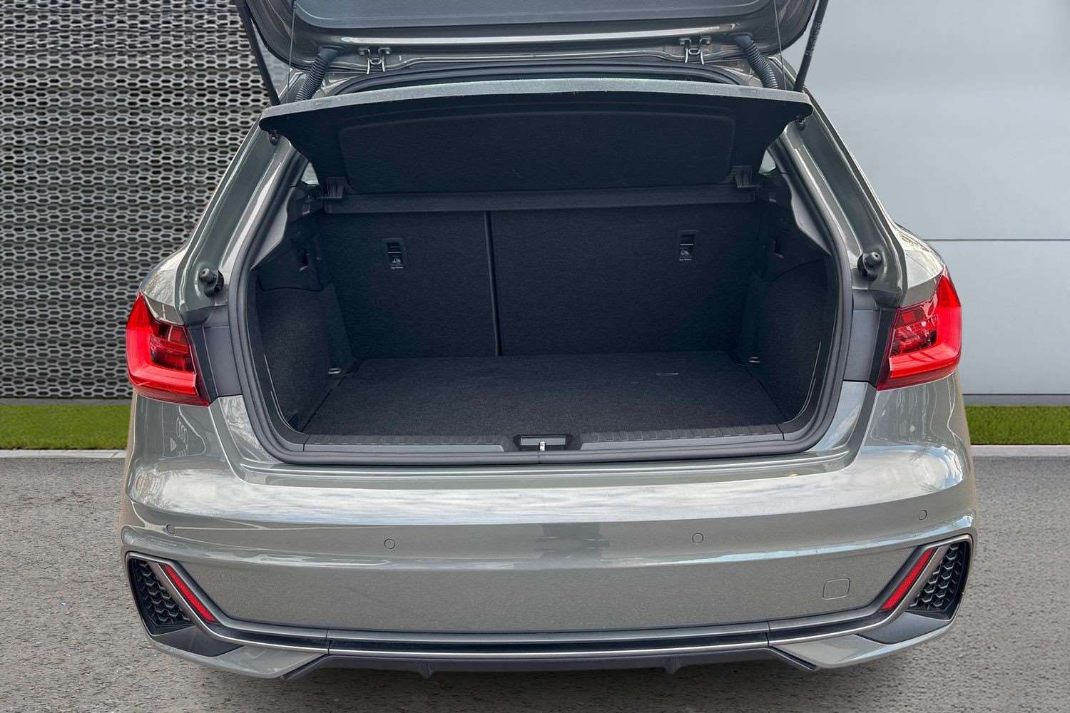 Used Audi A1 2023 for sale - 76475859: Photo 13