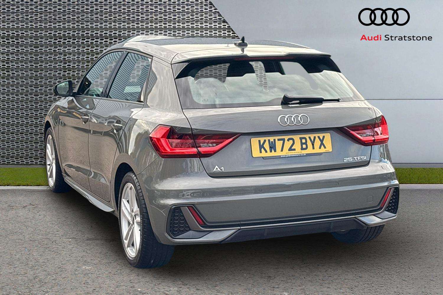 Used Audi A1 2023 for sale - 76475859: Photo 3