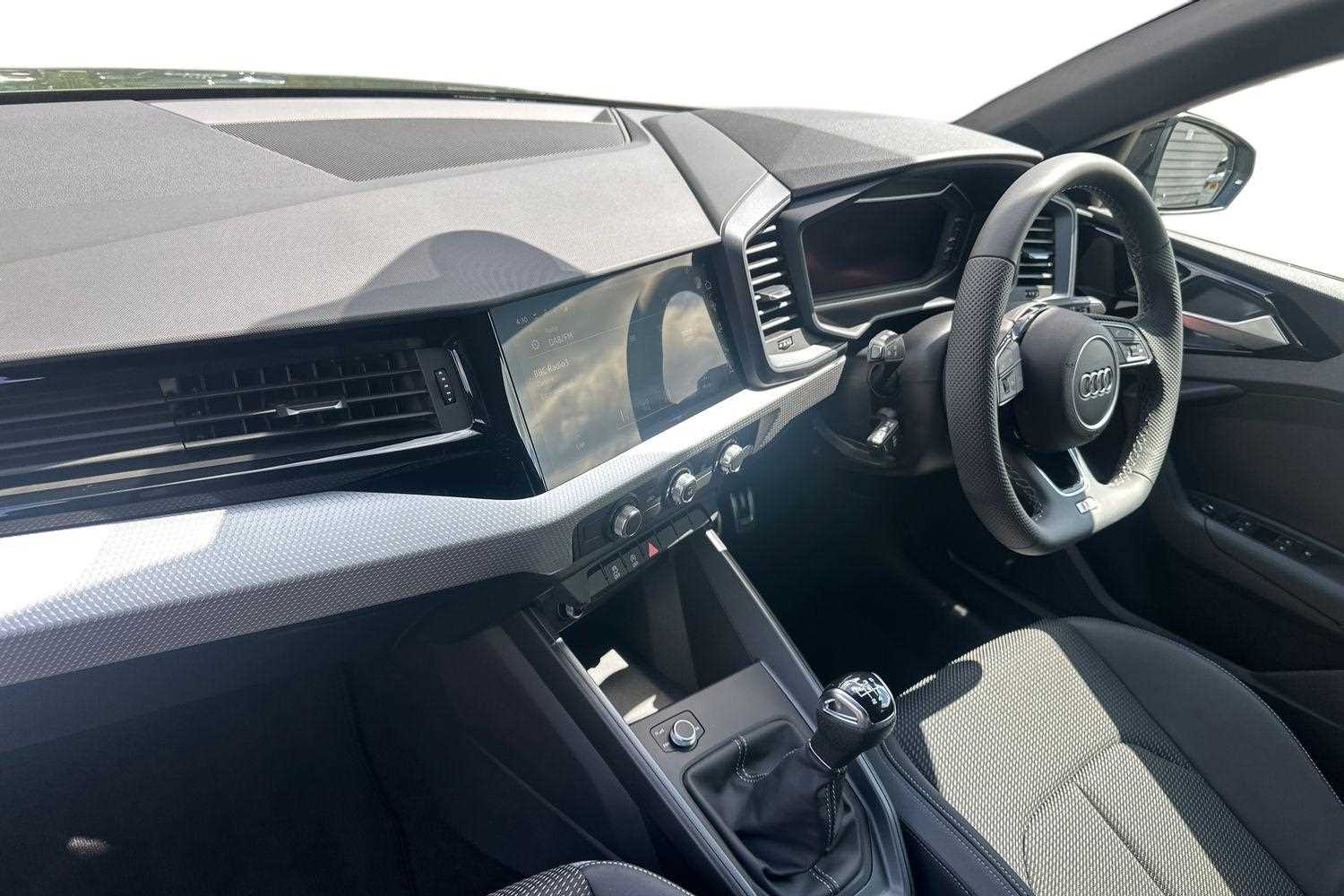 Used Audi A1 2025 for sale - 76015943: Photo 2