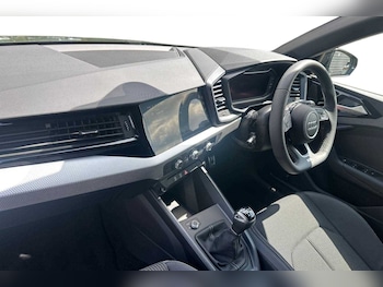 Used Audi A1 2025 for sale - 76015943: Photo 2