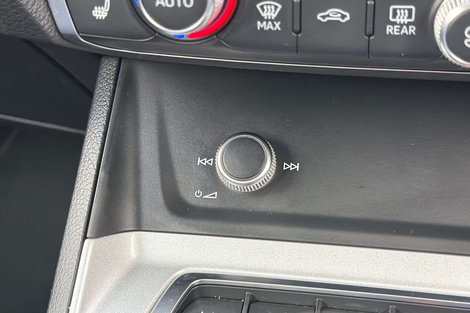 Used Audi Q3 2022 for sale - 76141570: Photo 34