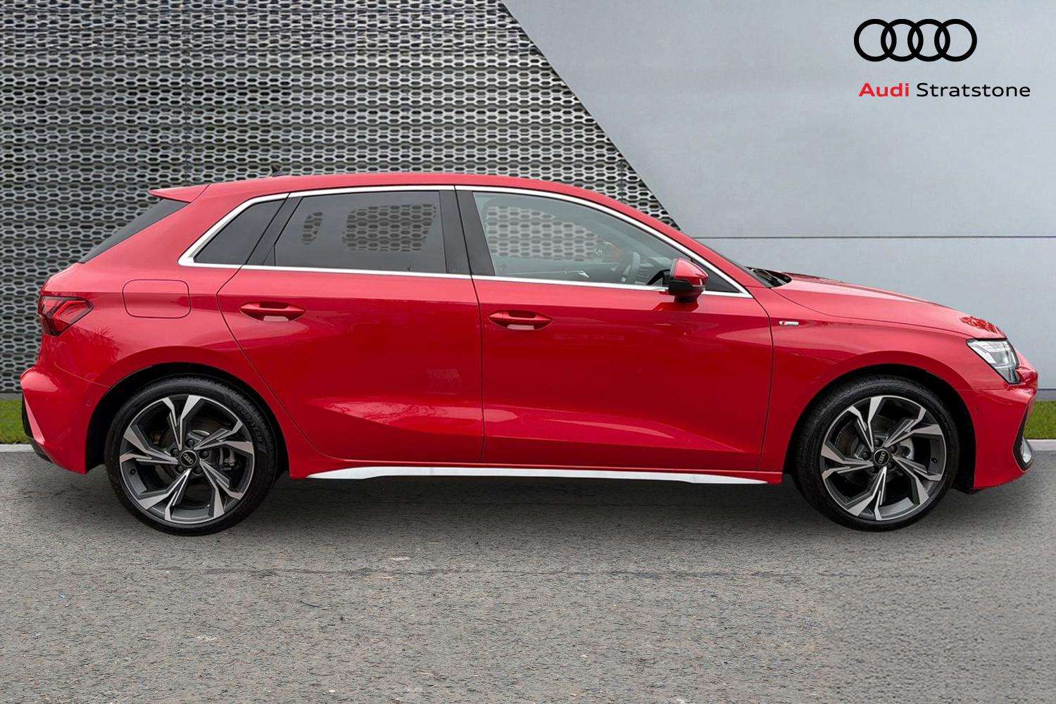 Used Audi A3 2025 for sale - 77076493: Photo 4