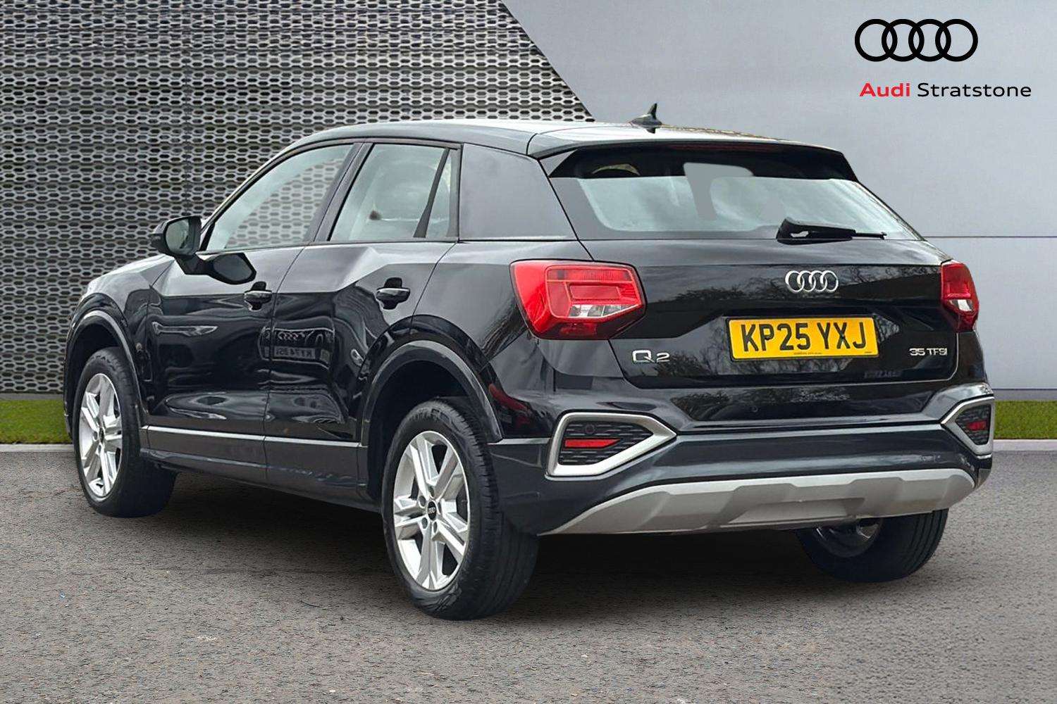 Used Audi Q2 2025 for sale - 76421264: Photo 3