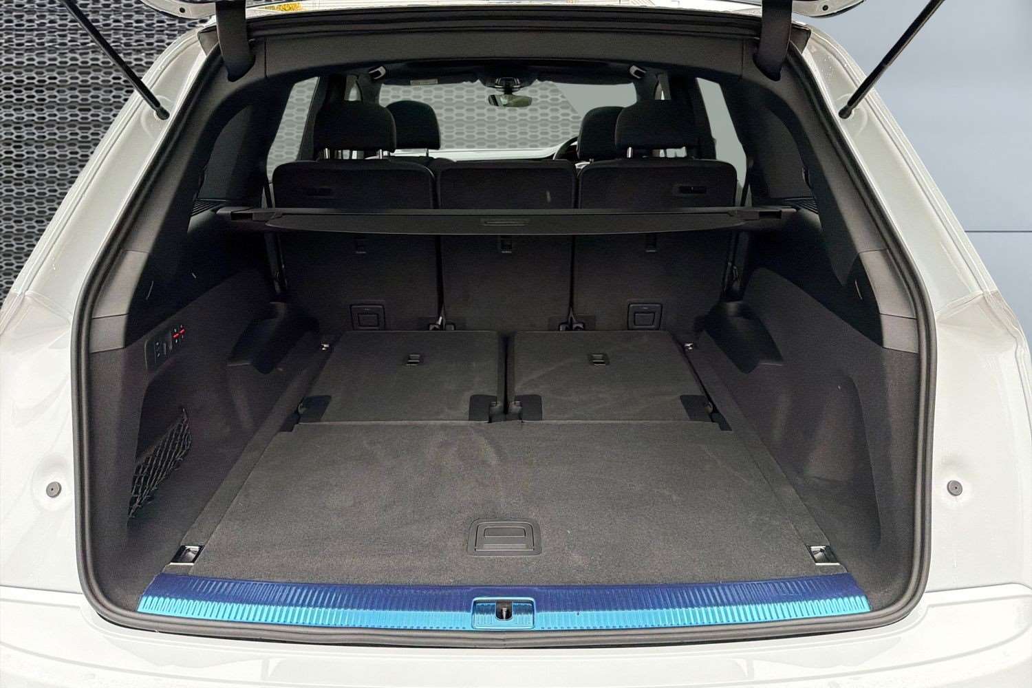 Used Audi Q7 2025 for sale - 76435603: Photo 13