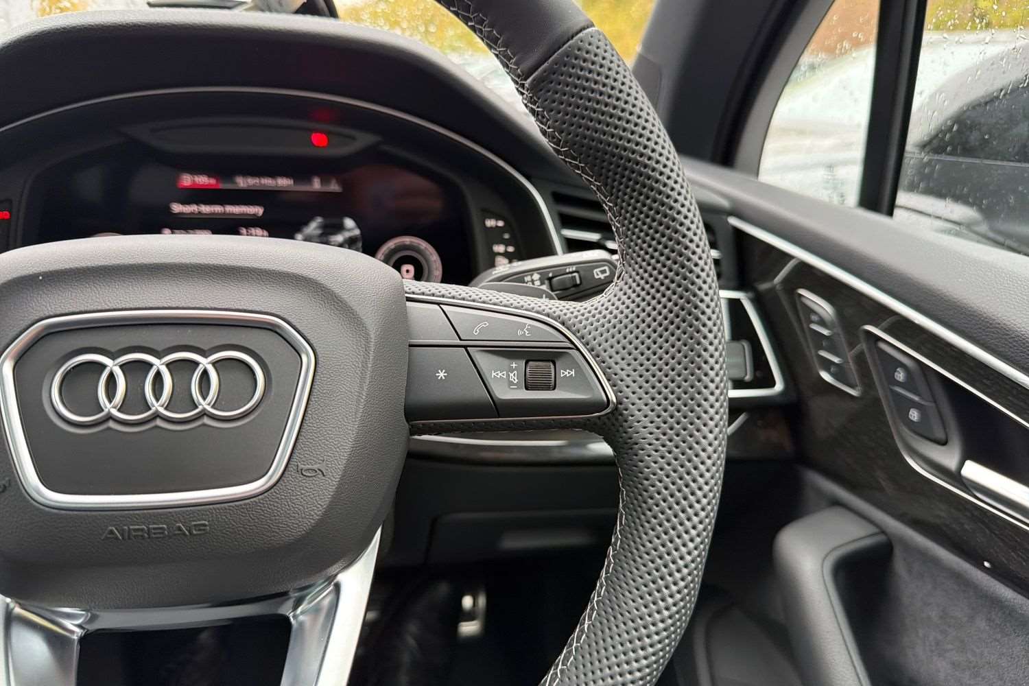 Used Audi Q7 2025 for sale - 76435603: Photo 17