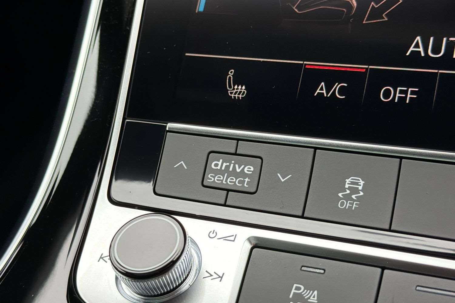 Used Audi Q7 2025 for sale - 76435603: Photo 30