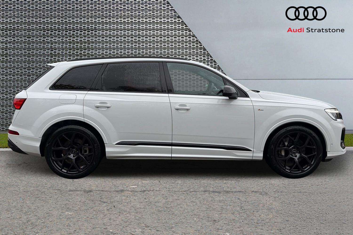 Used Audi Q7 2025 for sale - 76435603: Photo 4