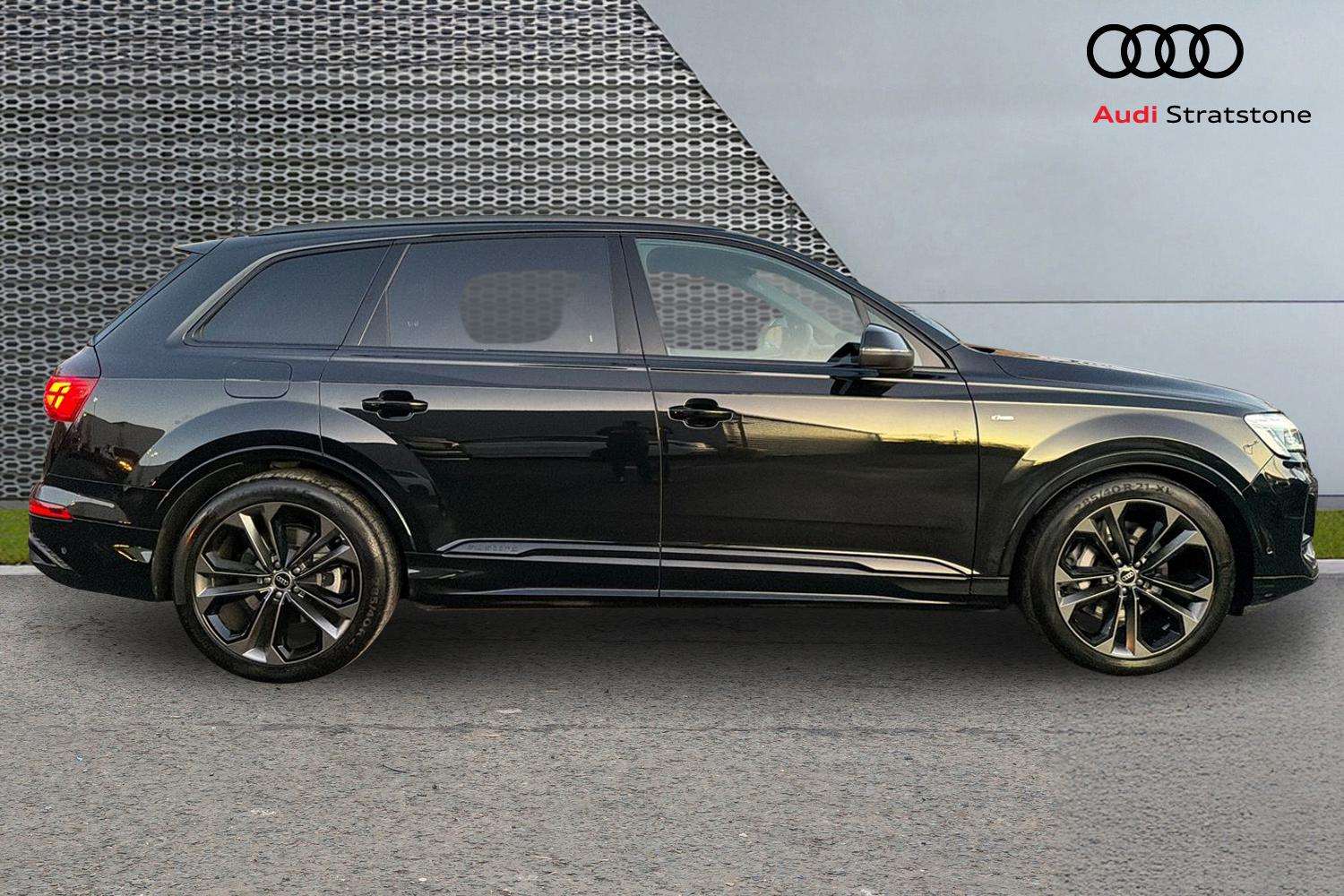 Used Audi Q7 2025 for sale - 77093387: Photo 4