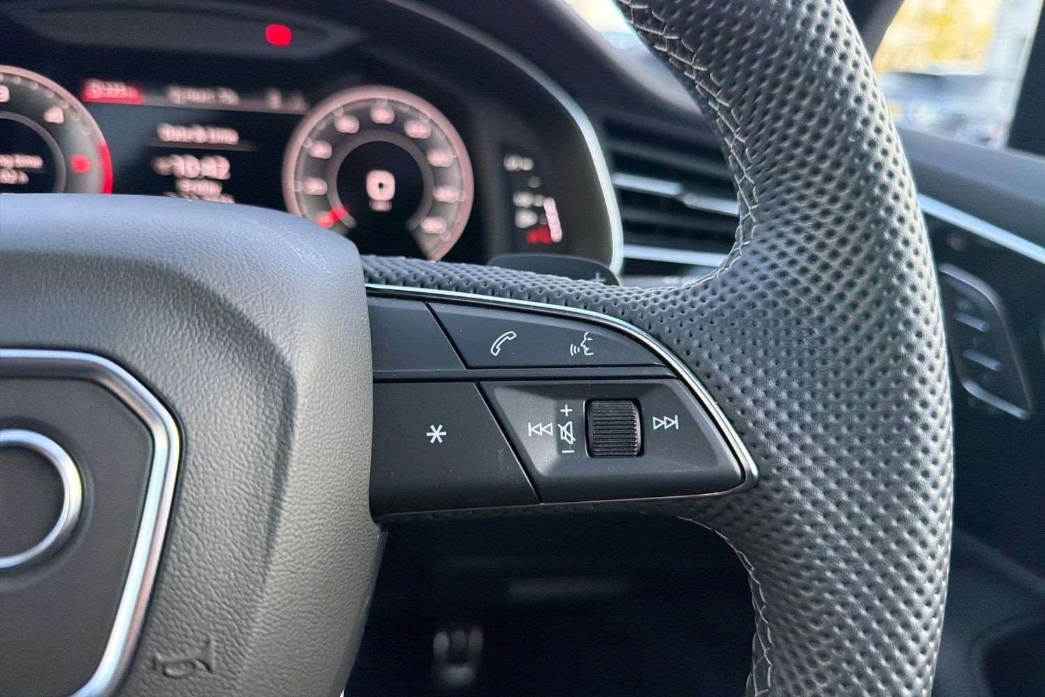 Used Audi Q7 2024 for sale - 76902466: Photo 17