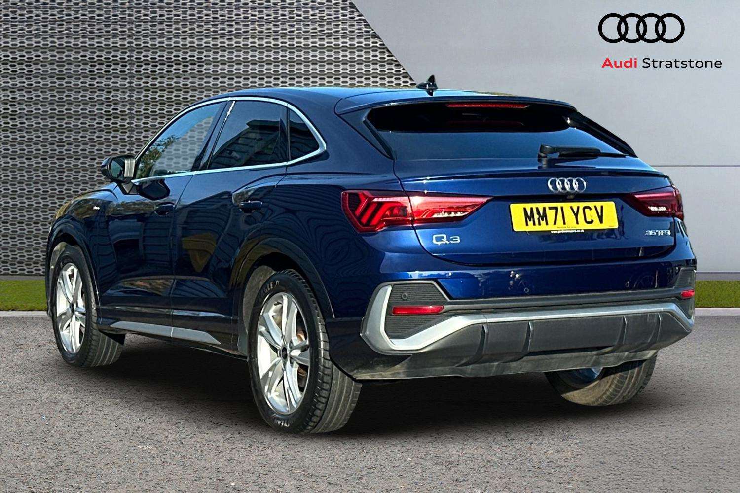 Used Audi Q3 2022 for sale - 76034832: Photo 3
