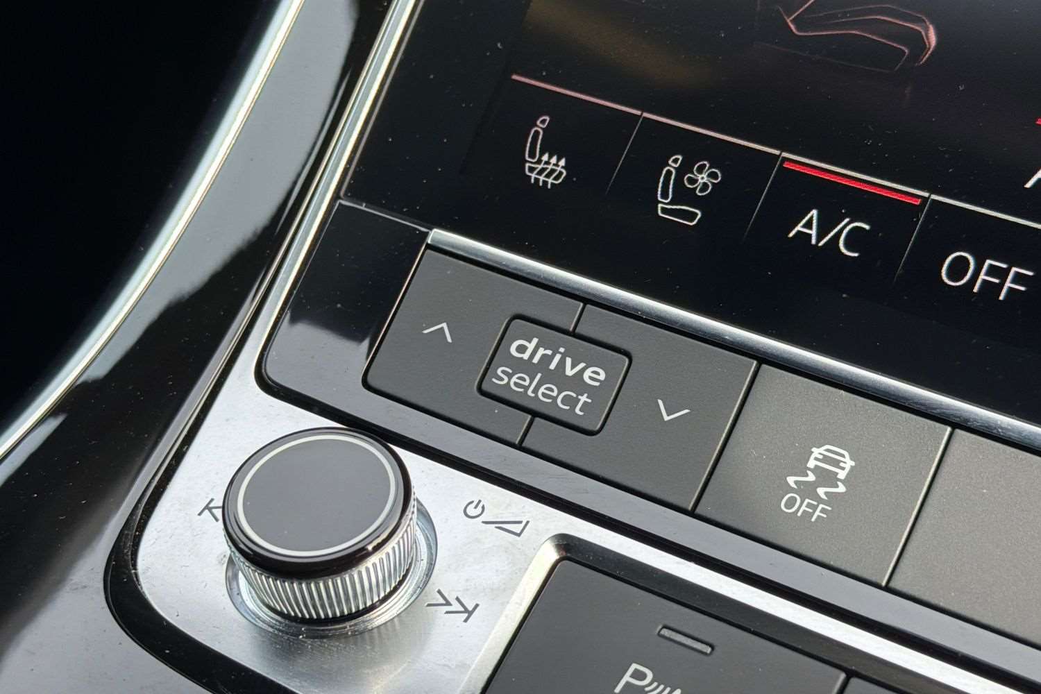 Used Audi Q7 2025 for sale - 78208842: Photo 30