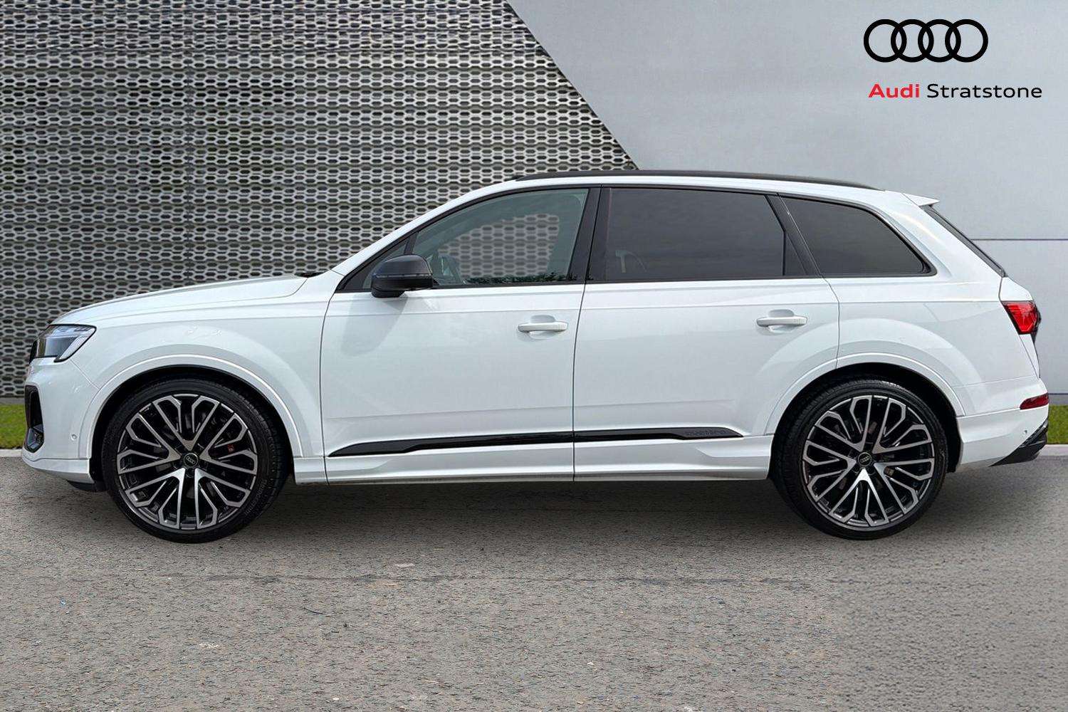 Used Audi Q7 2025 for sale - 78208842: Photo 8