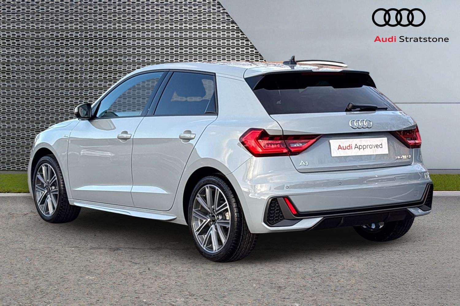 Used Audi A1 2025 for sale - 77112357: Photo 3