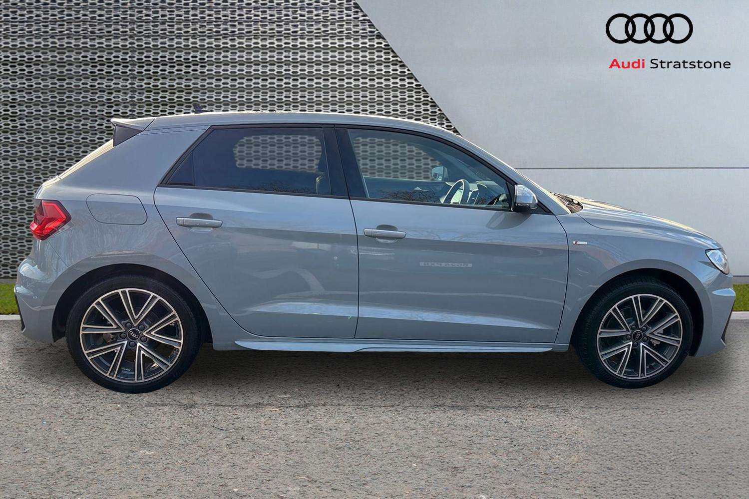 Used Audi A1 2025 for sale - 77112357: Photo 4