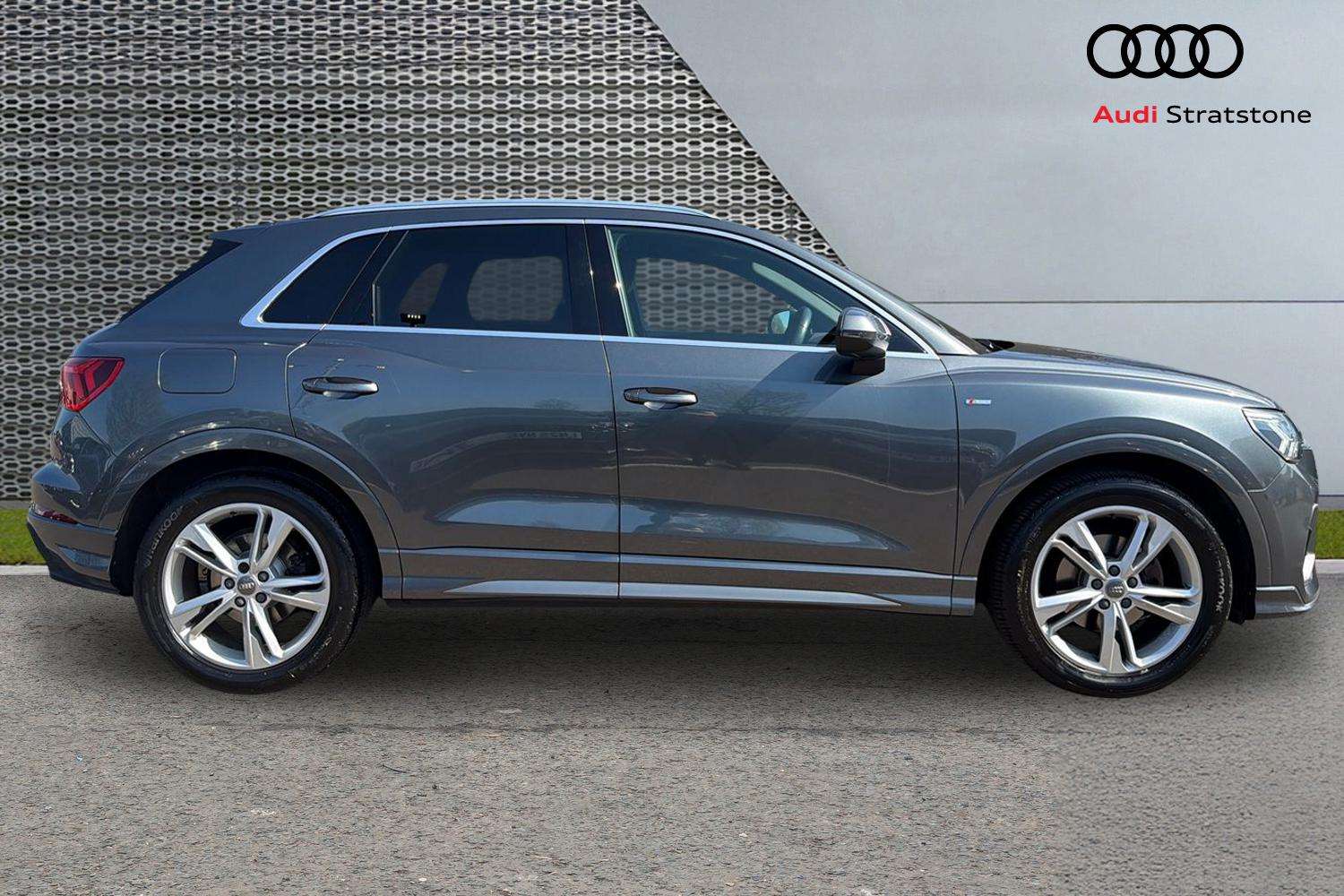 Used Audi Q3 2019 for sale - 78173990: Photo 4