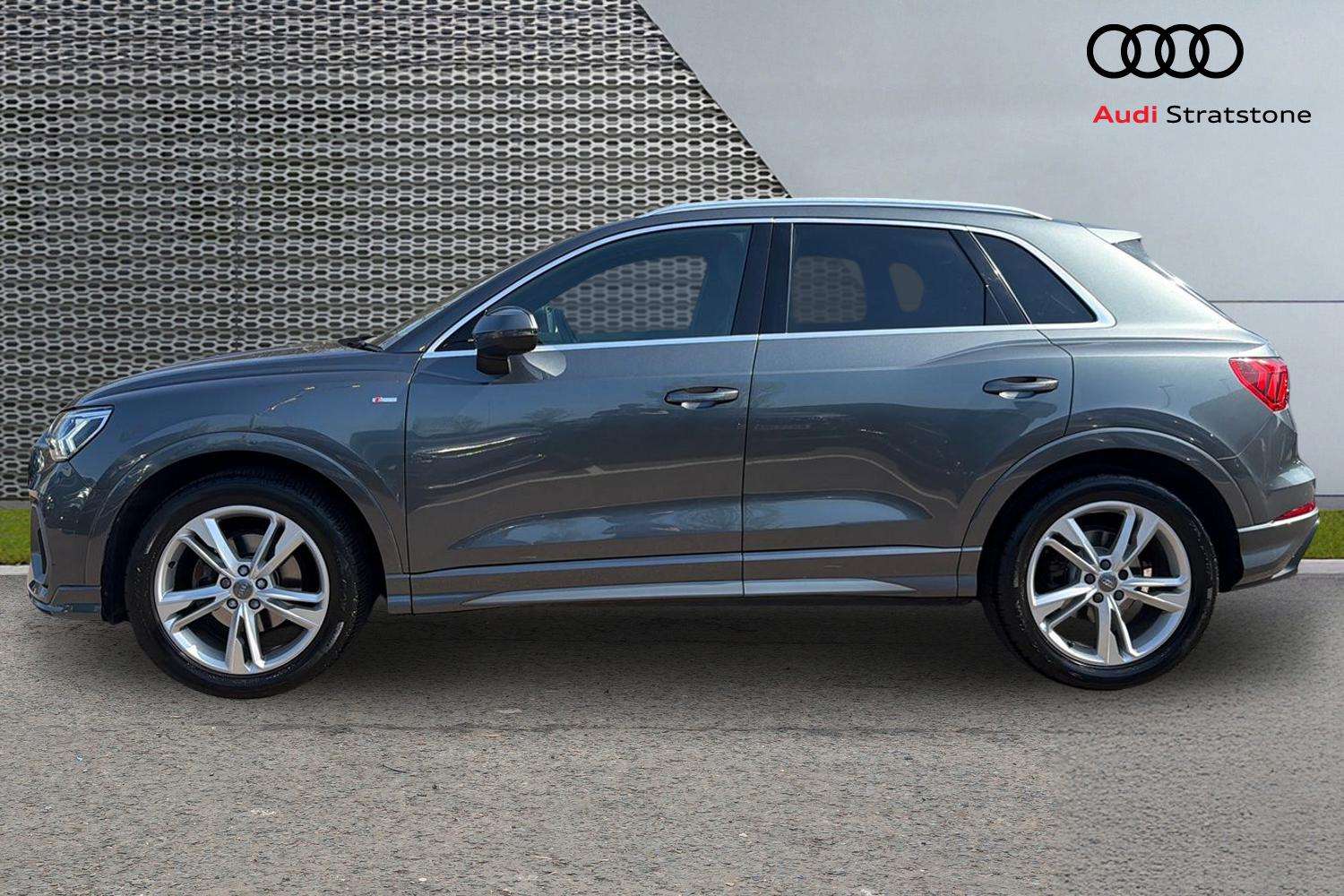 Used Audi Q3 2019 for sale - 78173990: Photo 8