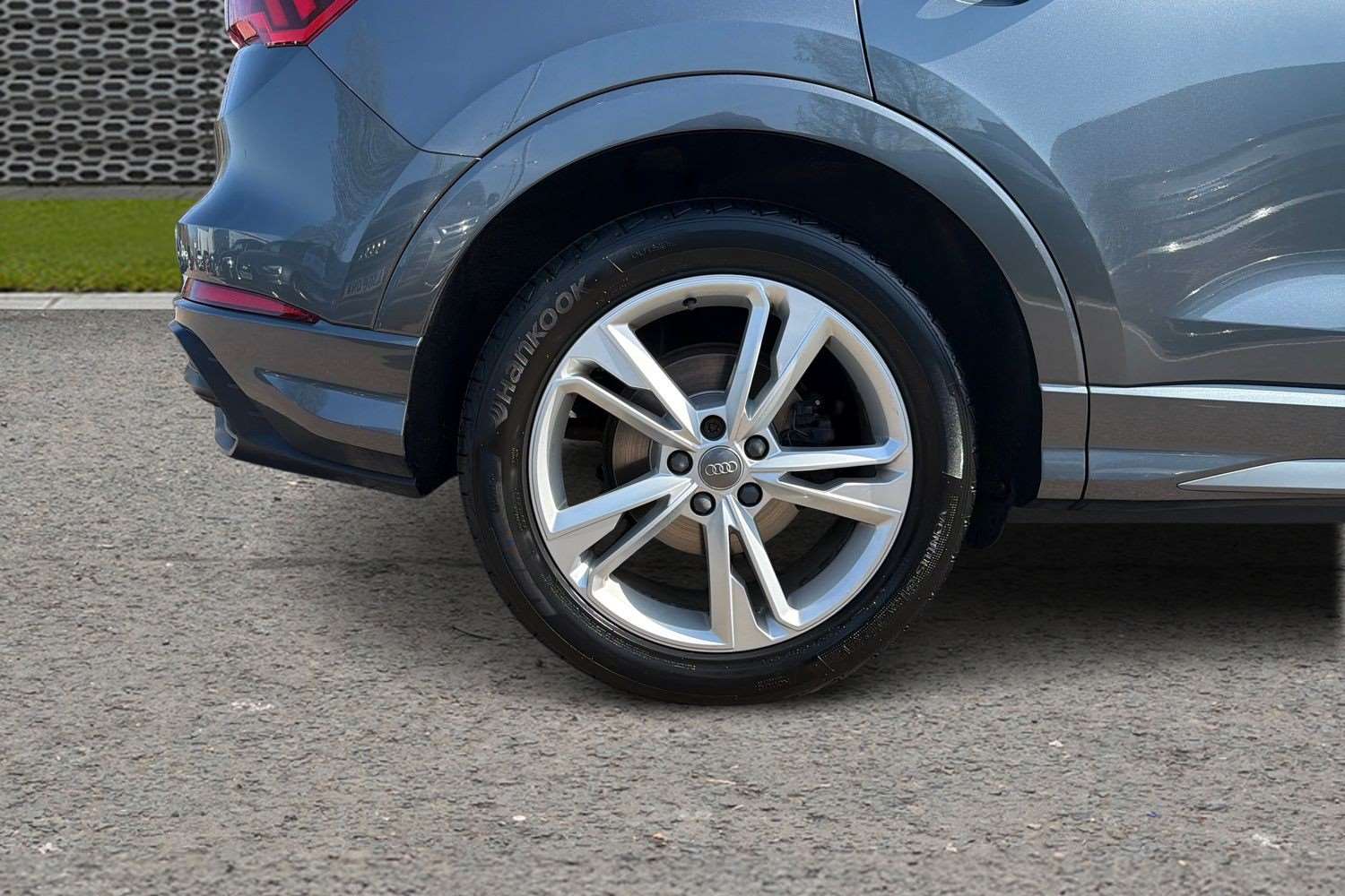 Used Audi Q3 2019 for sale - 78173990: Photo 9