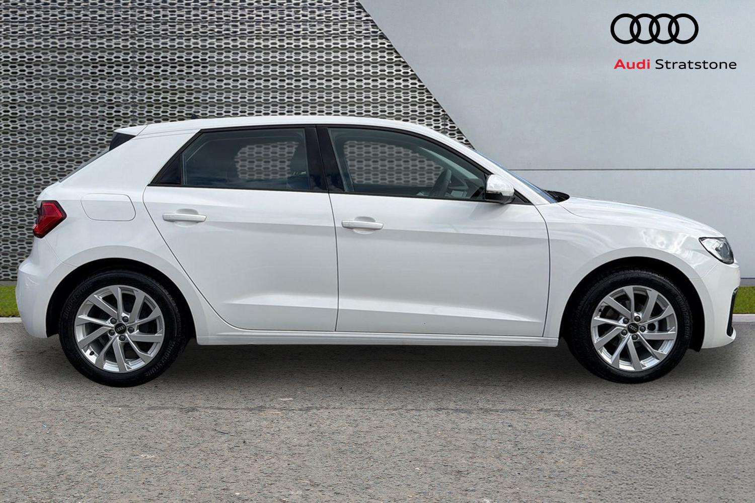 Used Audi A1 2025 for sale - 77996219: Photo 4