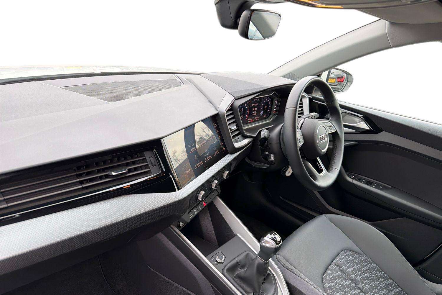 Used Audi A1 2023 for sale - 76475988: Photo 2