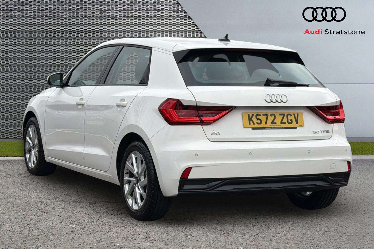 Used Audi A1 2023 for sale - 76475988: Photo 3