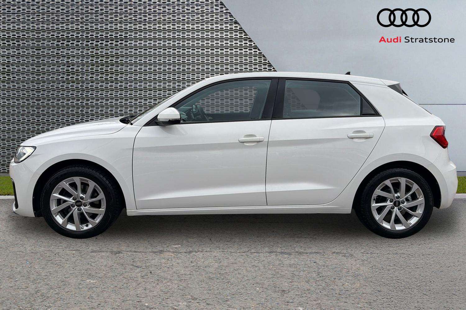 Used Audi A1 2023 for sale - 76475988: Photo 8