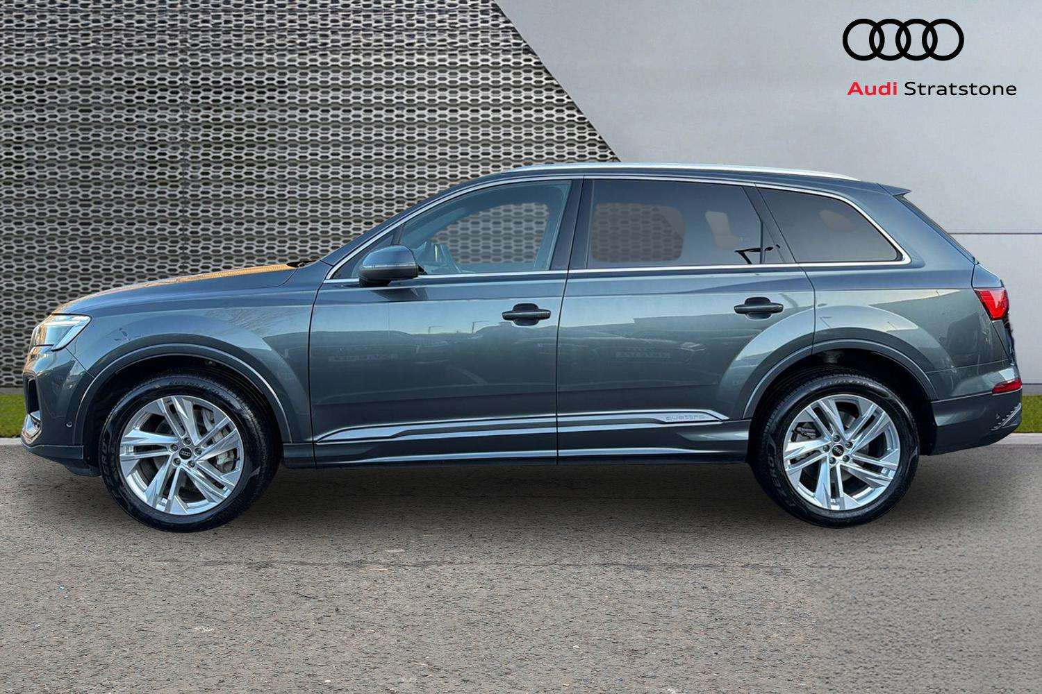 Used Audi Q7 2024 for sale - 77032167: Photo 8