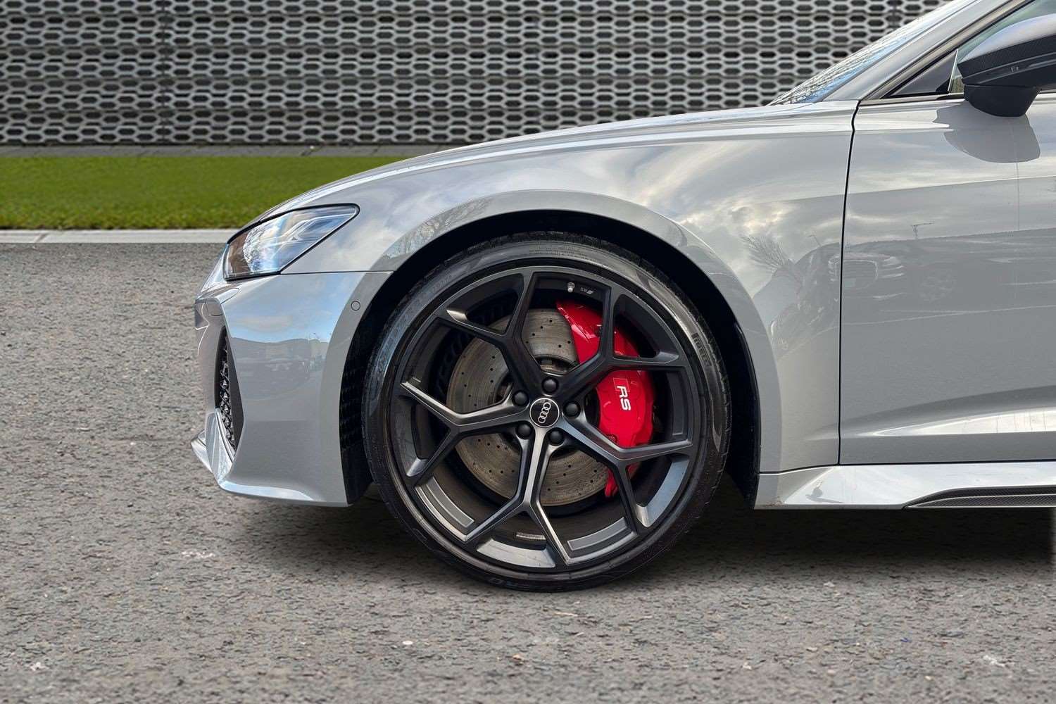 Used Audi RS6 2023 for sale - 76928941: Photo 10