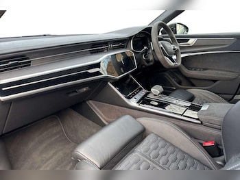 Used Audi RS6 2023 for sale - 76928941: Photo