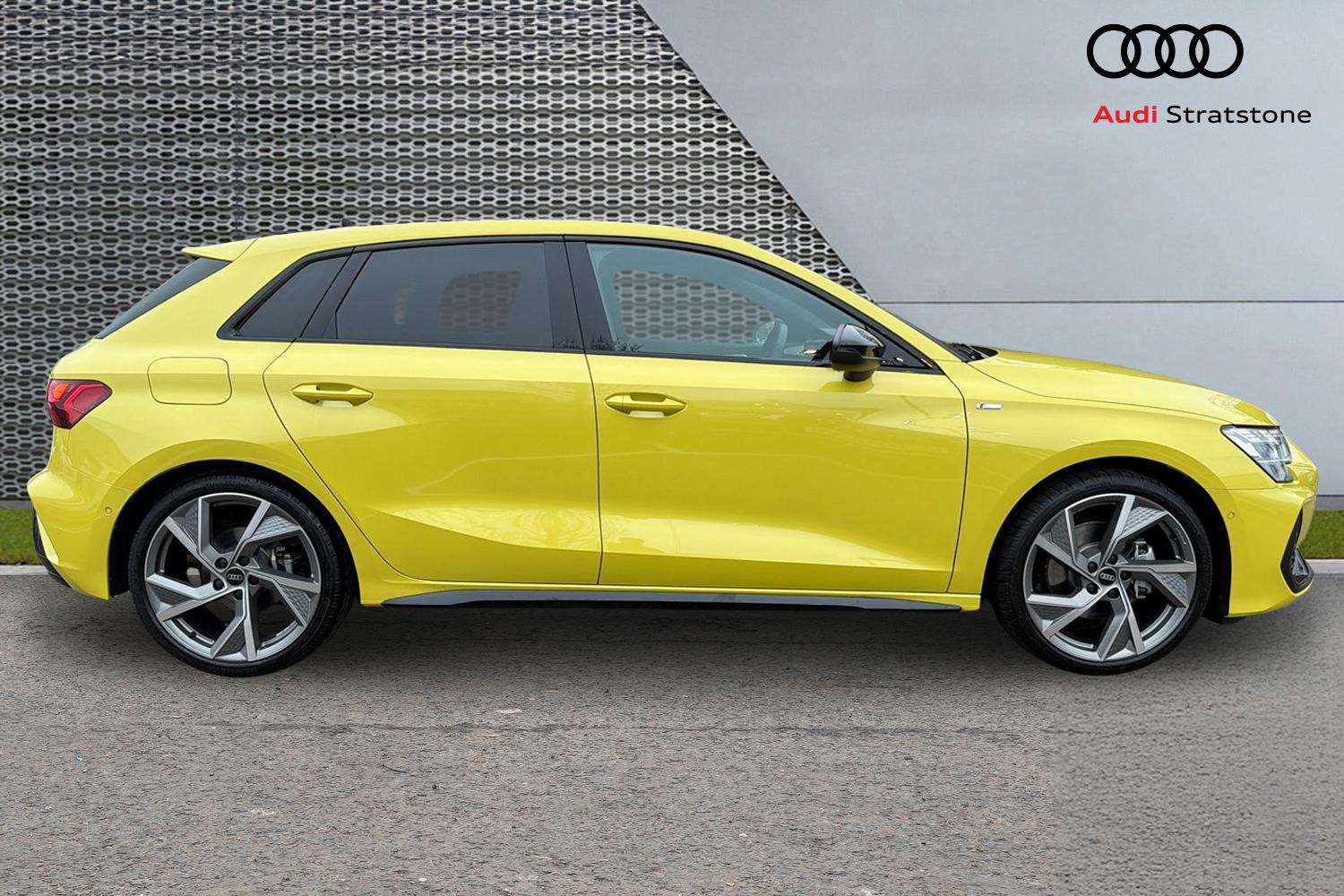 Used Audi A3 2025 for sale - 77429000: Photo 4