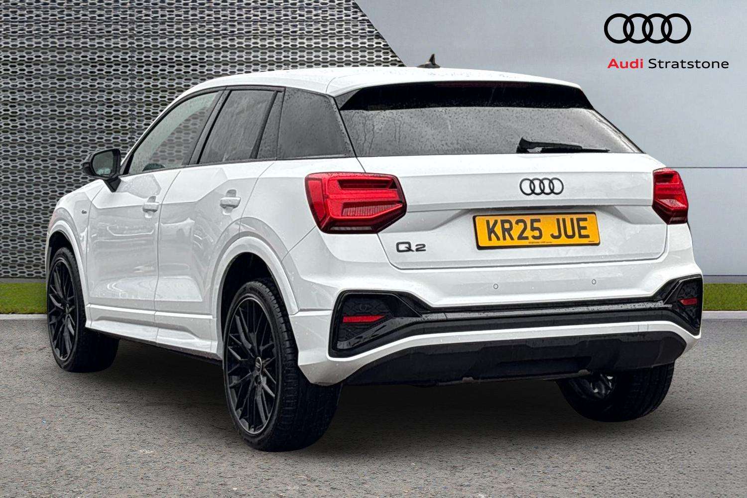 Used Audi Q2 2025 for sale - 77270301: Photo 3