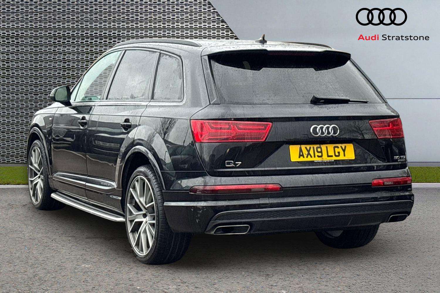 Used Audi Q7 2019 for sale - 77281865: Photo 3