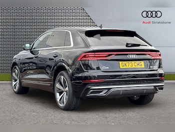 Used Audi Q8 2023 for sale - 77257274: Photo