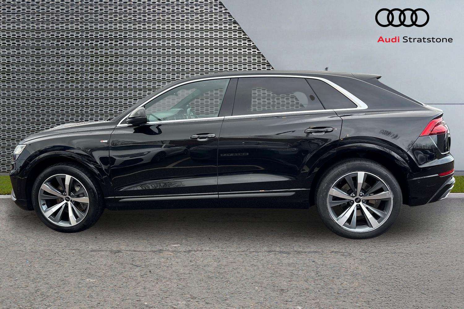 Used Audi Q8 2023 for sale - 77257274: Photo 8