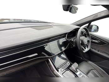 Used Audi Q7 2025 for sale - 78248009: Photo