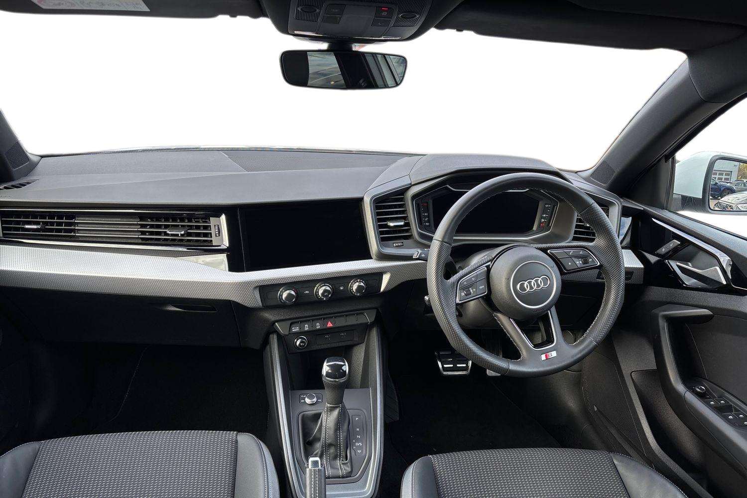 Used Audi A1 2024 for sale - 76624558: Photo 19