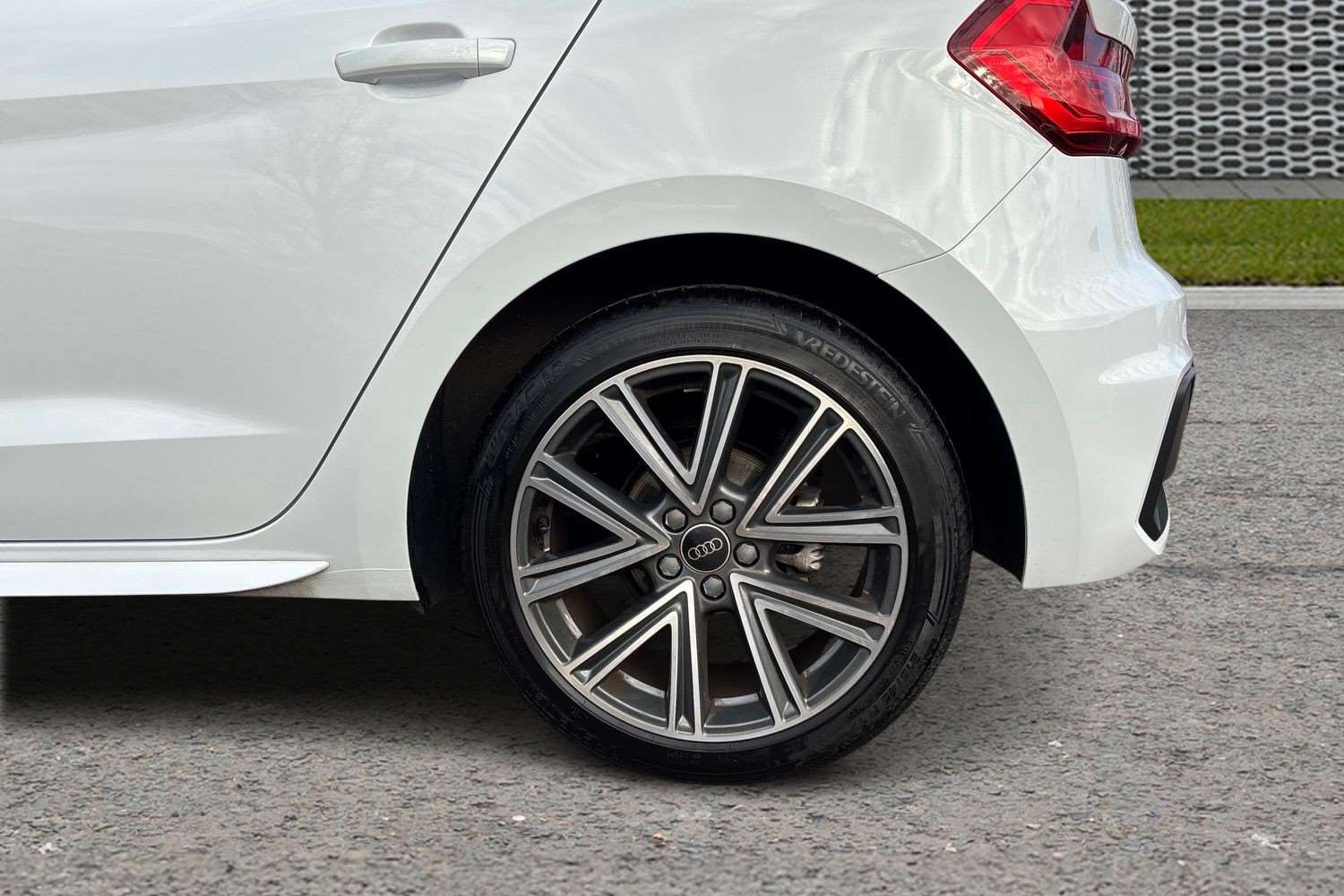 Used Audi A1 2024 for sale - 76624558: Photo 5