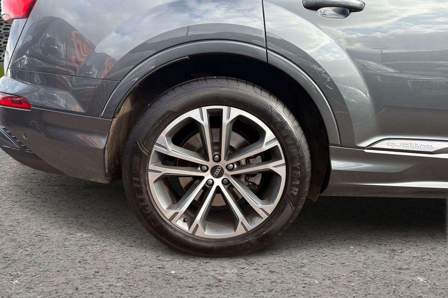 Used Audi Q7 2024 for sale - 76475935: Photo 11